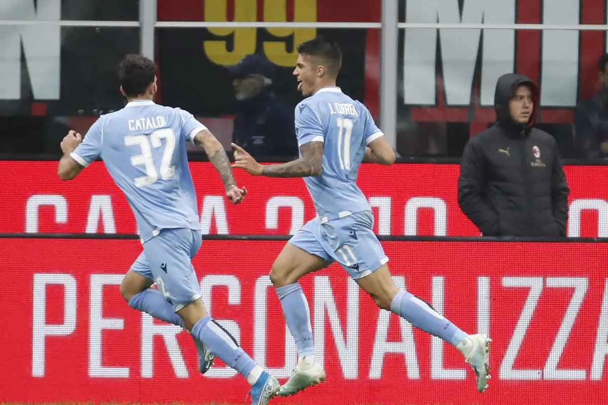 Selebrasi Pemain Lazio saat mengalahkan AC Milan