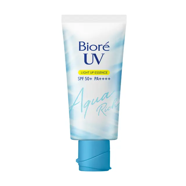 Biore UV Aqua Rich Light Up Essence SPF 50+ (Foto: kao.com)