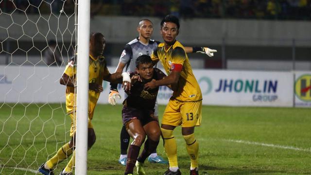 Barito Putera vs PSM Makassar