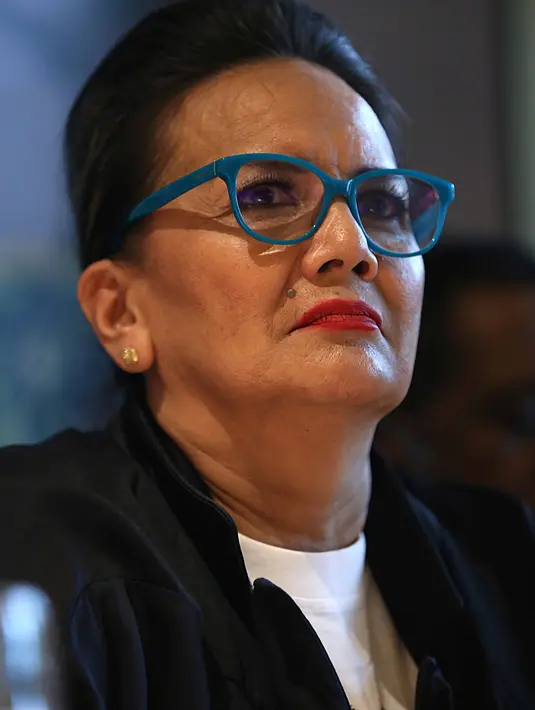 Aktris berusia 60 tahun ini juga mengatakan Papua adalah daerah yang kaya. Tidak hanya soal kekayaan alam, namun juga sumber daya manusianya. Terlebih dalam dunia akting, yang dilihatnya saat proses film Boven Digoel. (Nurwahyunan/Bintang.com)