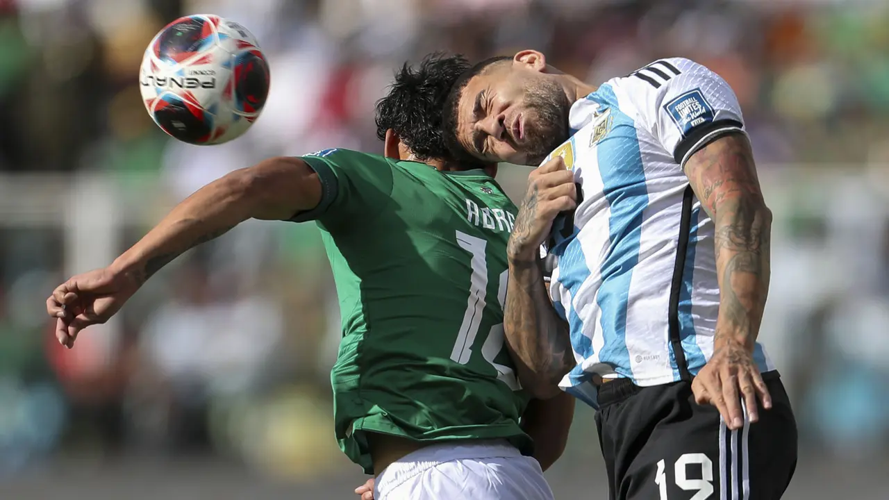 Foto: Messi Tak Main di Venue Tertinggi, Argentina Tetap Tampil Solid untuk Bungkam Bolivia pada Kualifikasi Piala Dunia 2026