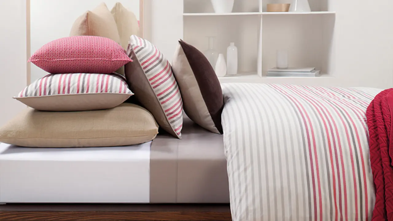 6 Kegunaan Sarung Bantal yang Tak Terduga