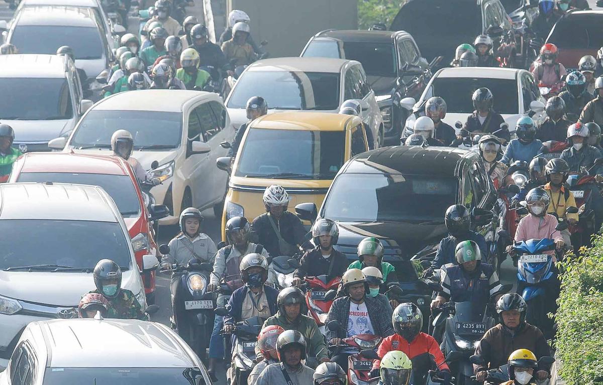 FOTO: Libur lebaran Usai, Jakarta kembali Macet