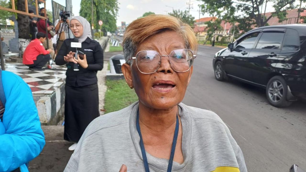 Namun, Hana tidak dapat menggambarkan sampai sebesar apa api dilihatnya usai ledakan itu.