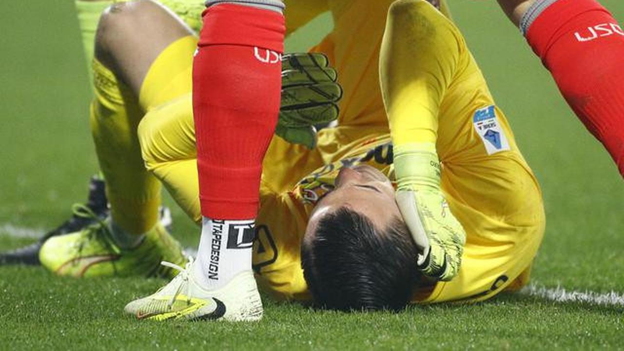Emil Audero Buka Suara Setelah Dihantam Kembang Api Lemparan Suporter Inter Milan