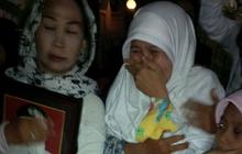 Jenazah Febby tiba di Ngurah Rai, disambut tangisan dan takbir