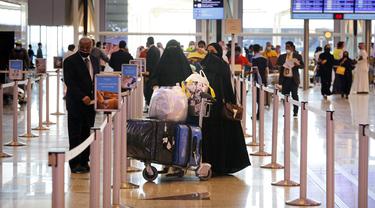 Warga Saudi Bebas Bepergian ke Luar Negeri