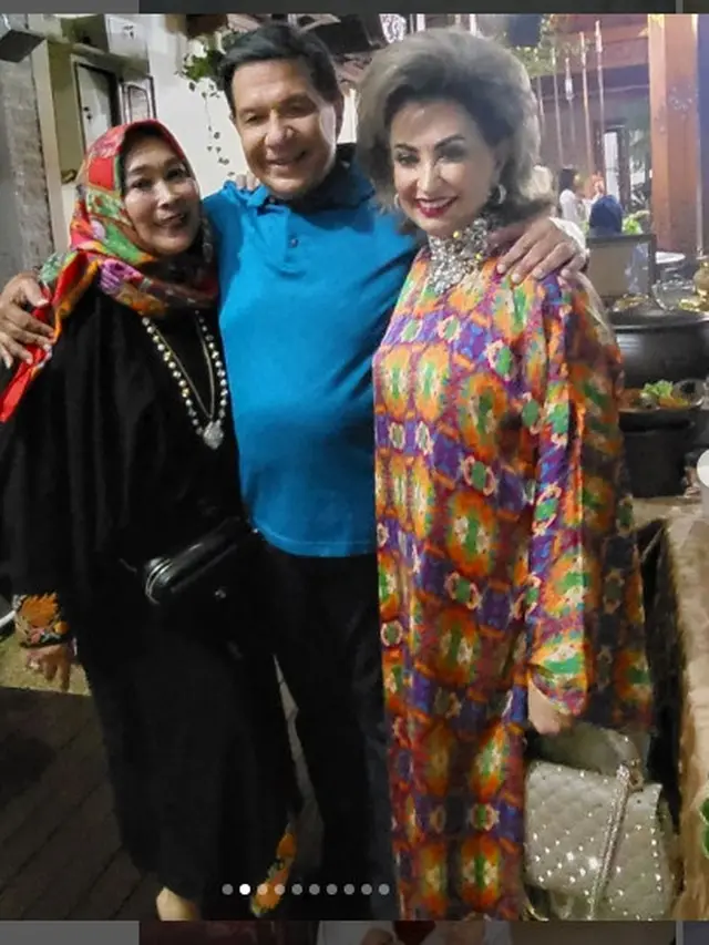 Artis Senior Buka Puasa Ramadhan di Rumah Jenny Rachman (Foto: raakheepunjabi)