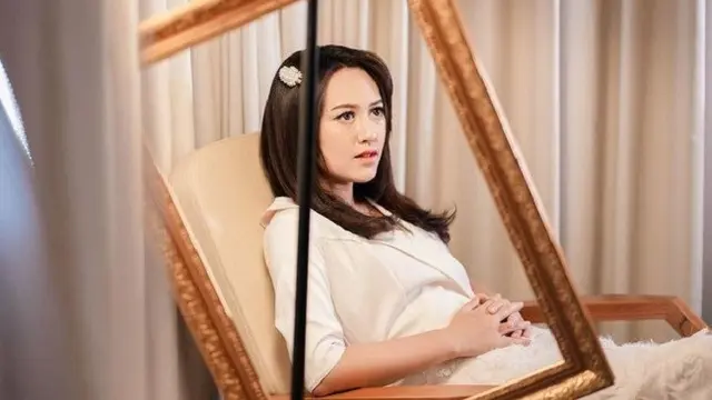 [Fimela] Happy Asmara