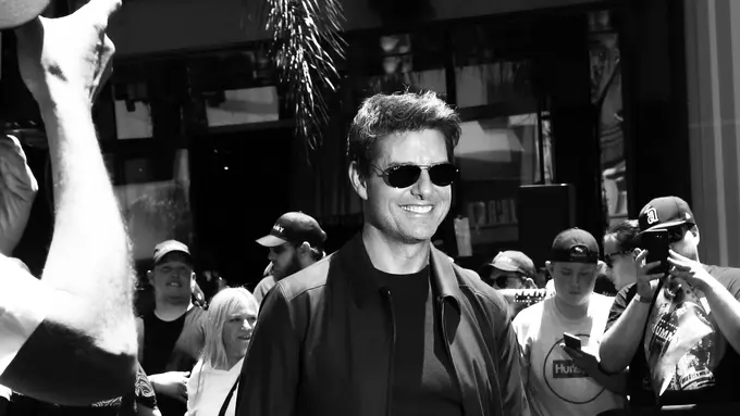 [Bintang] Tom Cruise