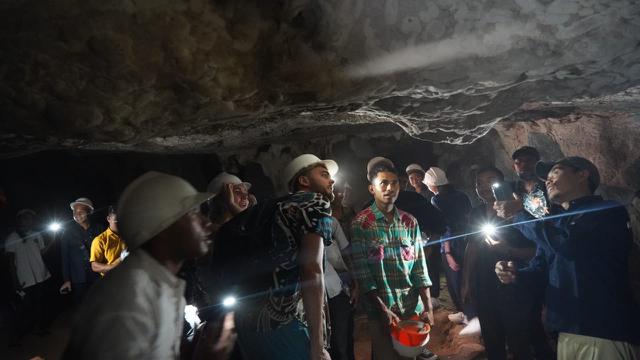 Pemandu Wisata di Labuan Bajo Dilatih soal Geowisata, Apa Itu?