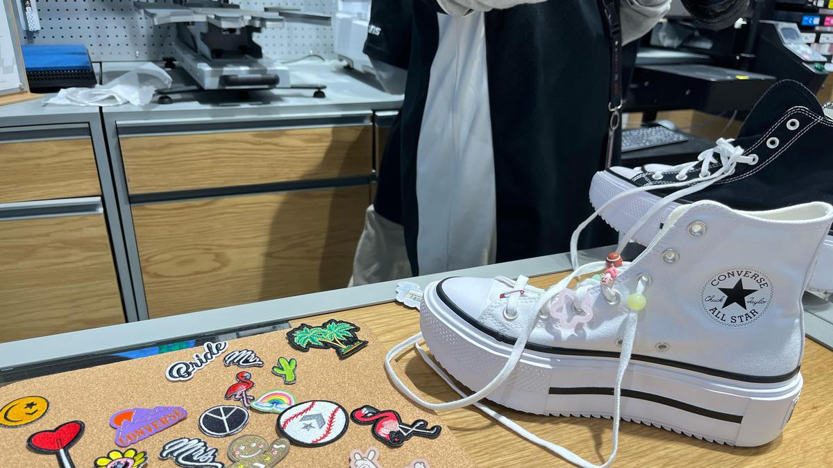 Converse Rayakan Warisan Ikonik Chuck Taylor Lewat Peluncuran Double Stack dan Kehadiran Reality Club di Kampanye “Love, Chuck”