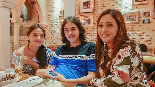 Dikabarkan Putus, Ini 6 Momen Kebersamaan El Rumi dan Marsha Aruan