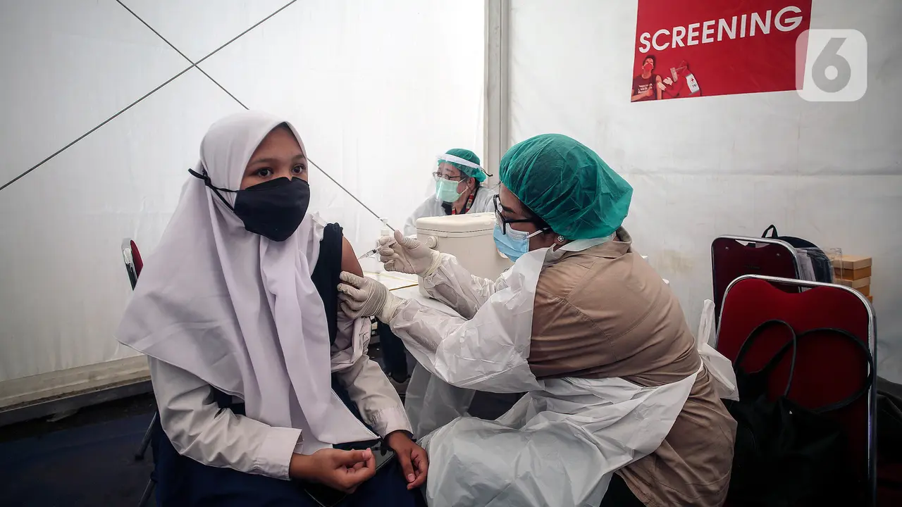 PMI Gelar Vaksinasi untuk Pelajar dan Masyarakat Umum