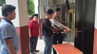 Pintu Dicongkel, Maling Gondol Laptop hingga Proyektor di SDN Kalibaru 1 Depok