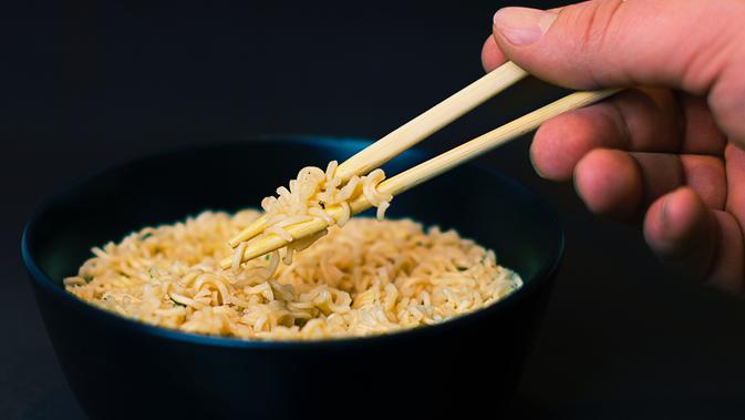 Tips Masak  Mie Instan dengan Rice Cooker Cocok Untuk  Anak  