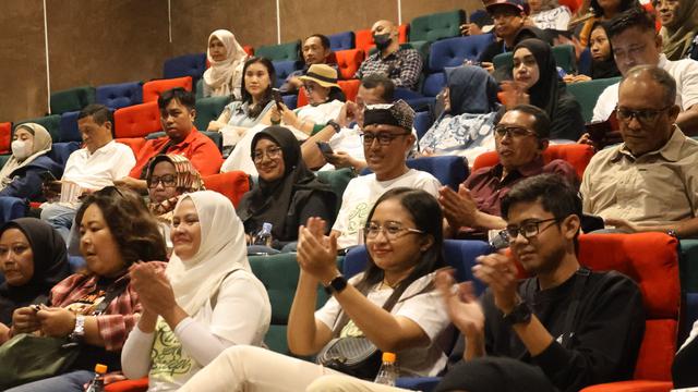 Film "Rindu yang Bertepi" Tayang, Bupati Ipuk Bangga dan Apresiasi Keberanian Sineas Banyuwangi