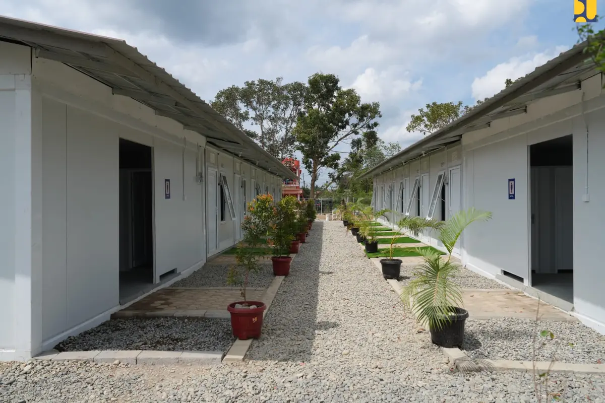 Kementerian PU tengah menyelesaikan tahap akhir pembangunan hunian sementara (huntara) di Kecamatan Karang Baru, Kabupaten Aceh Tamiang. (Foto: Kementerian PU)