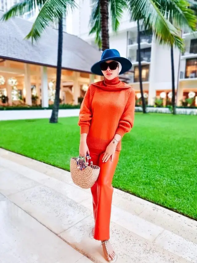 Gaya Modis 8 Artis Indonesia Liburan di Luar Negeri, Ashanty-Nikita Willy
