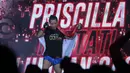 Priscilla Hertati Lumban Gaol saat  perkenalan pada ajang One Championship 2018 di Jakarta Convention Center, Sabtu (12/5/2018). Priscilla menang padan ronde pertama. (Bola.com/Nick Hanoatubun)