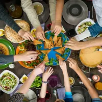 ilustrasi buka puasa/copyright Shutterstock