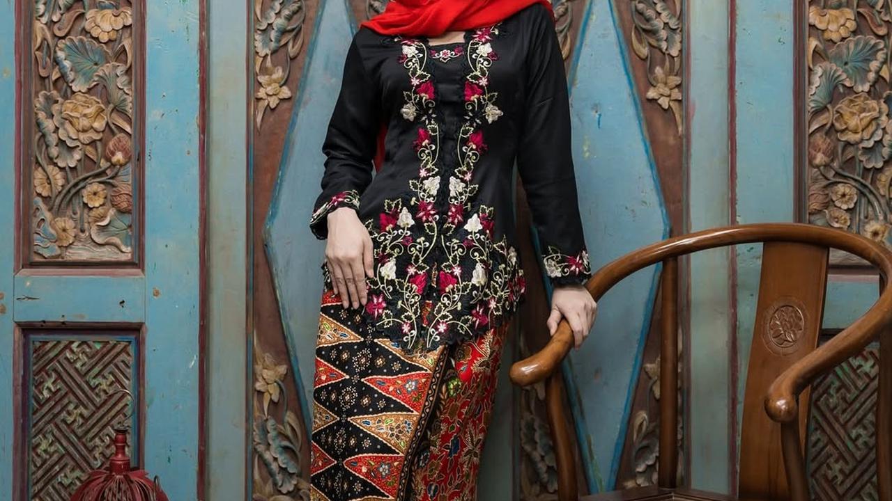 8 Inspirasi Model Kebaya Ala Dara Sarasvati, Cocok untuk Berbagai Momen Istimewa