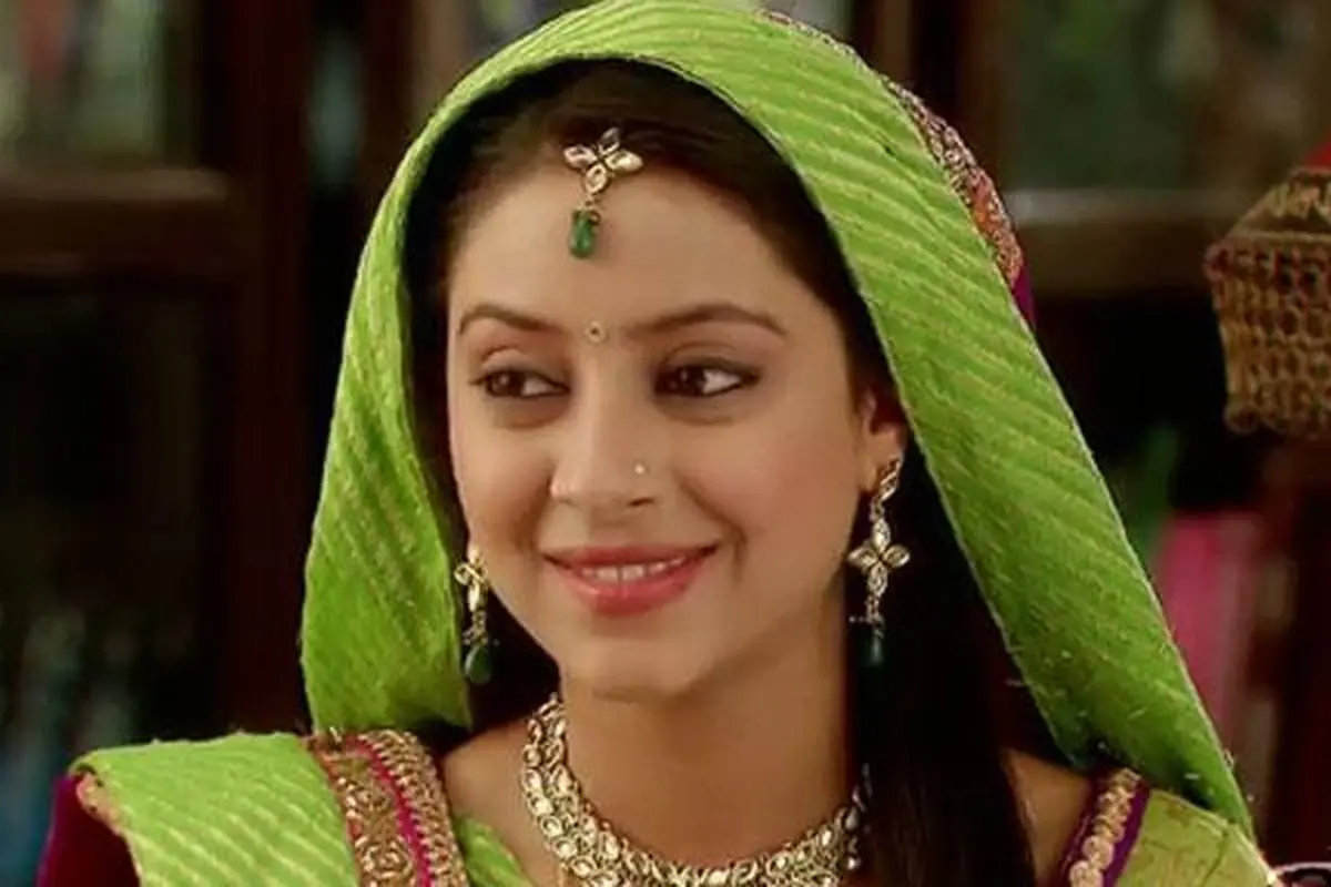[Bintang] Pemeran Anandhi, Pratyusha Banerjee