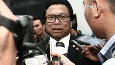 Pimpinan DPD RI Periode 2014-2019 Gusti Kanjeng Ratu Hemas mempertanyakan sikap MA yang melantik Pimpinan DPD RI baru pengganti dirinya
