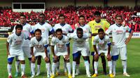Tim Arema FC pada Indonesia Super League 2013. (Bola.com/Iwan Setiawan)