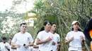Peserta mengikuti lari pada rangkaian Semen Indonesia Trail Run 2018 di Yogyakarta, Minggu (23/9).  Kegiatan ini merupakan rangkaian menuju “Semen Indonesia Trail Run 2018” yang akan dilaksanakan bulan November mendatang di Gresik. (Liputan6.com/HO/Eko)