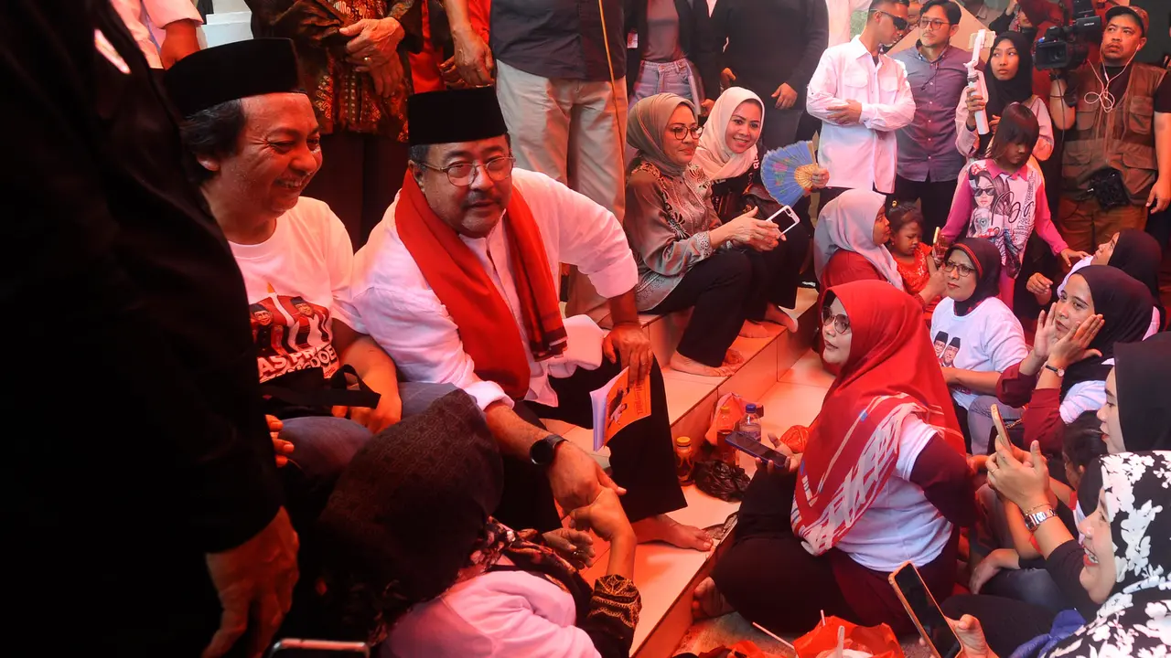 Warga Lenteng Agung Antusias Sambut Kedatangan Cawagub Rano Karno