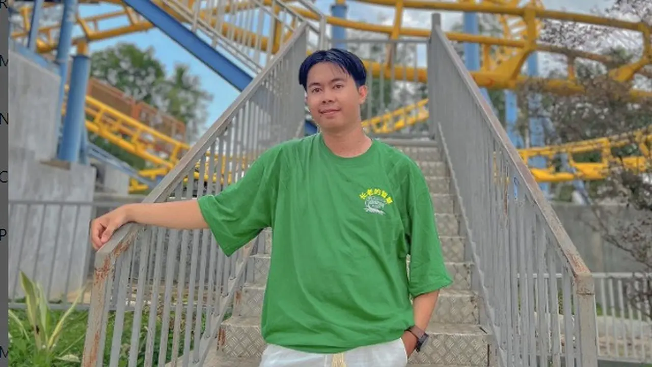 Alrahmanto adalah seorang konten kreator yang juga dikenal sebagai Aanjutawan.