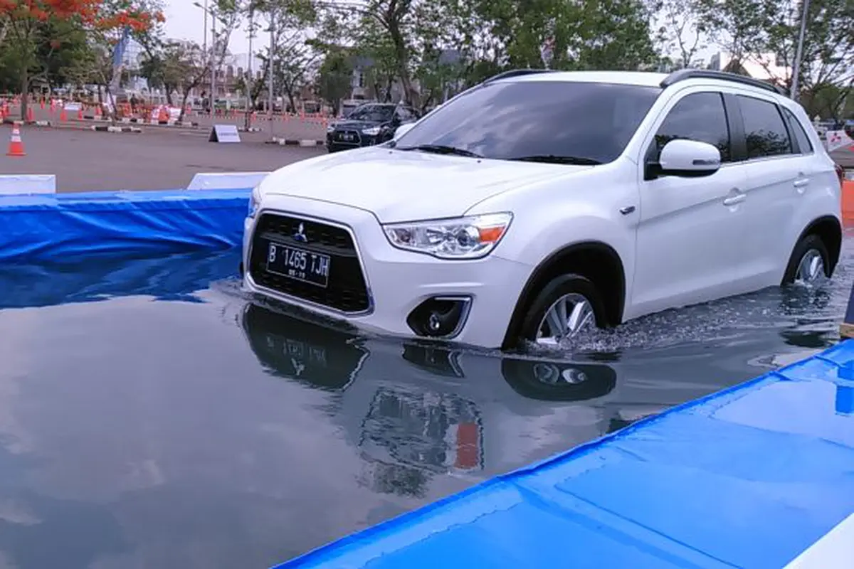 Mobil dengan Gound Clearance Tinggi Tonjolkan Kenyamanan