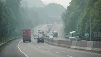 Sejumlah Titik Tol Cipularang Ditutup Sementara, Ini Penyebabnya
