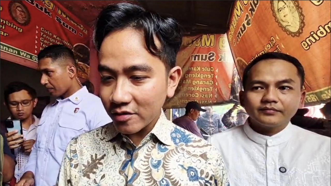Wapres Gibran Ajak Maha Menteri dan Raja Kembar Solo Makan Sate Bareng