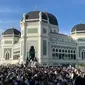 Salat Idul Fitri 1444 Hijriah di Masjid Raya Al-Mashun, Kota Medan (Reza Efendi/Liputan6.com)