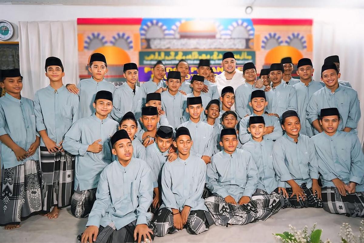 Ivan Gunawan Bangun Rumah Tahfidz Tiga Lantai di Depok, Pastikan Semua Fasilitas Gratis