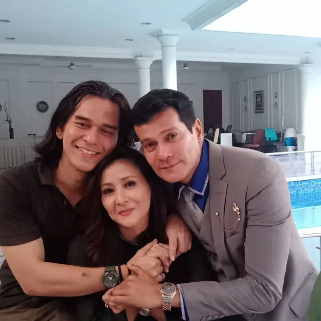Pamit dari Samudra Cinta, Ini 6 Momen Manis Ine Dewi Bareng Azof dan Adam Jordan