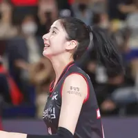 Ini adalah tim yang diperkuat Megawati Hangestri yang kini jadi idola baru. Dan pemain satu ini tak kalah curi perhatian. [Instagram.com/p_hyemin_]