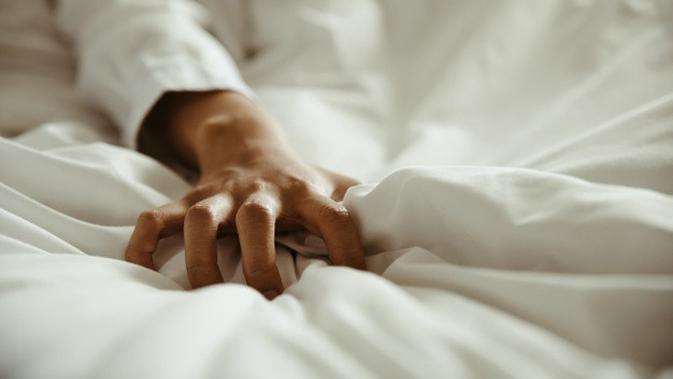 Waduh, Dokter Terekam Onani di Ruang Makan dan Hobi Intip Istri Rekan di Semarang - Vimarsana News