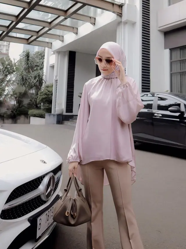 Melody Prima pemain sinetron yang lama vakum kini umumkan resmi cerai (Foto: Instagram melodyprima)