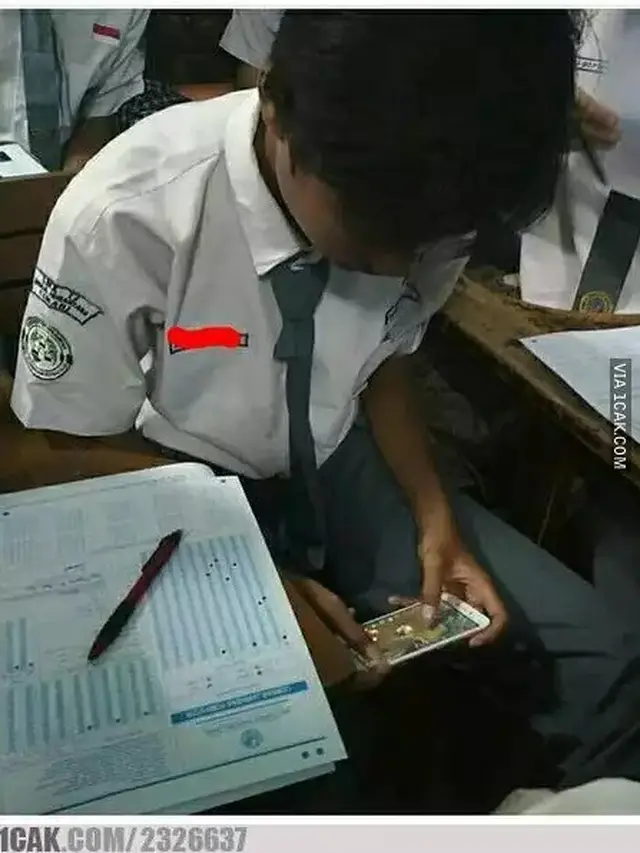 6 Aksi Nyeleneh Murid Saat Ujian Ini Bikin Geleng Kepala