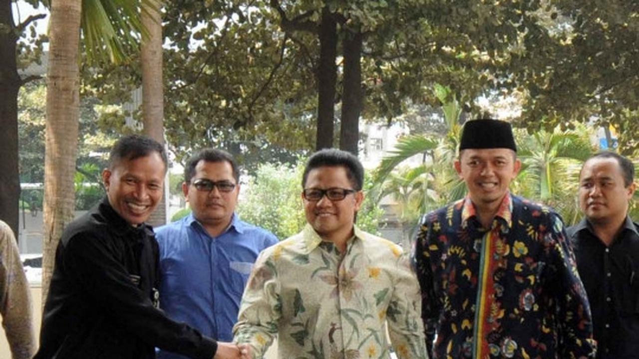 Ekspresi santai Cak Imin saat penuhi panggilan KPK