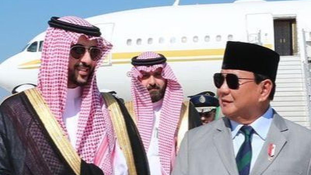 Potret Pensiunan Jenderal Kopassus Bertemu Menteri Pertahanan Arab, Gagah Pakai Kacamata Hitam
