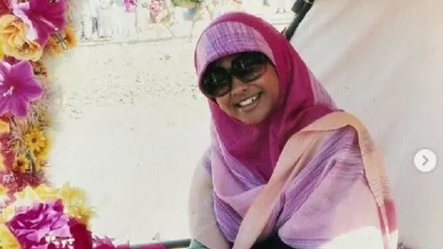 Dira Sugandi (Foto: Instagram/@dirasugandi)
