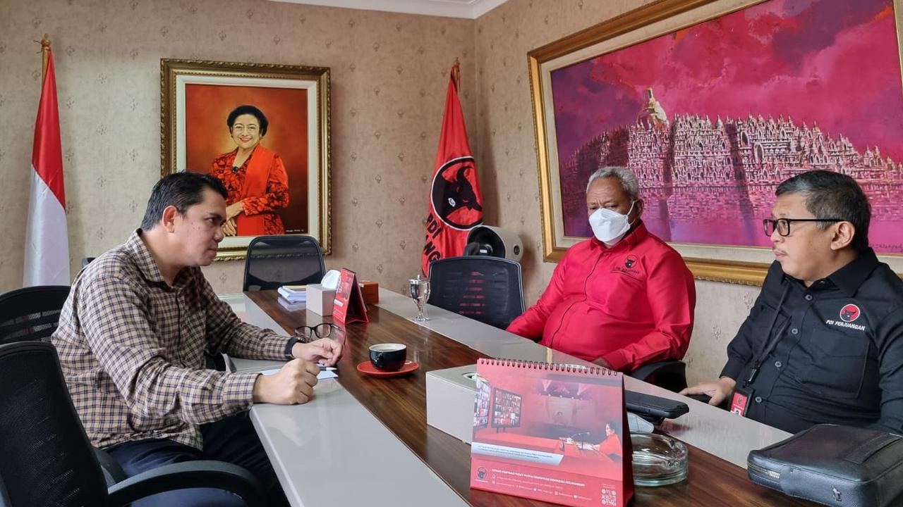 VIDEO: Alasan di Balik Keputusan Arteria Dahlan PDIP Beri Kursi DPR ke Cucu Soekarno