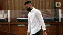 Terdakwa kasus penganiayaan atas Cristalino David Ozora, Mario Dandy Satriyo menjalani sidang tuntutan di Pengadilan Negeri Jakarta Selatan, Jakarta, Selasa (15/8/2023). Jaksa Penuntut Umum (JPU) menuntut Mario Dandy 12 tahun penjara dan restitusi sebesar Rp 120 miliar atau diganti 7 tahun penjara. (Liputan6.com/Johan Tallo)