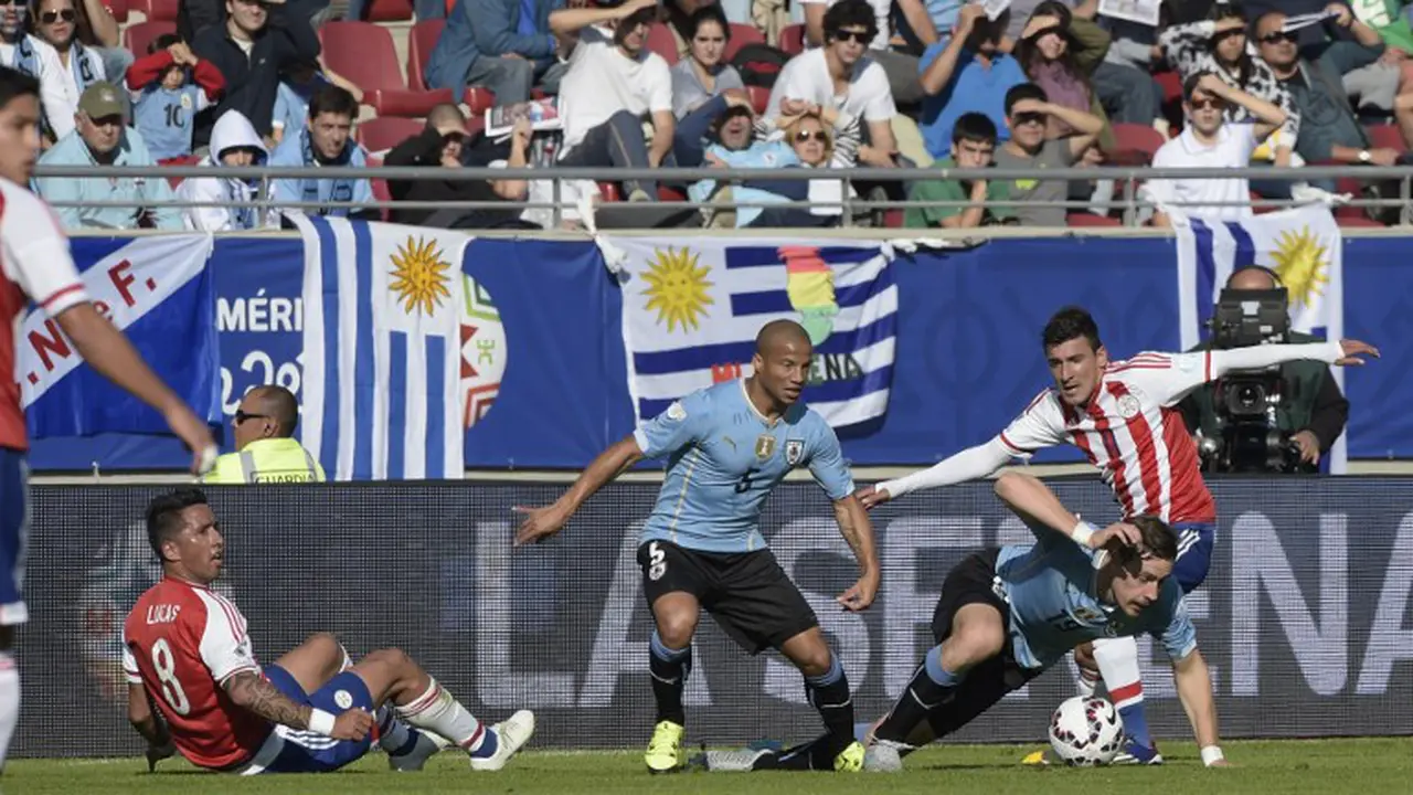 Uruguay Ditahan Imbang Paraguay 1-1 di Paruh Pertama