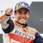 Pembalap Marc Marquez bereaksi setelah memenangkan balapan MotoGP di Sirkuit Sachsenring, Hohenstein-Ernstthal, Jerman, Minggu (20/6/2021). Marc Marquez mempertegas status sebagai raja Sachsenring usai memenangkan MotoGP Jerman 2021. (Jan Woitas/dpa via AP)