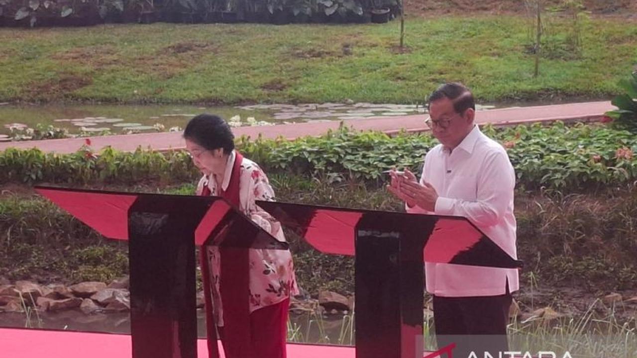 Gubernur Pramono Anung Resmikan Taman Bendera Pusaka, Hadirkan RTH Modern di Jakarta Selatan